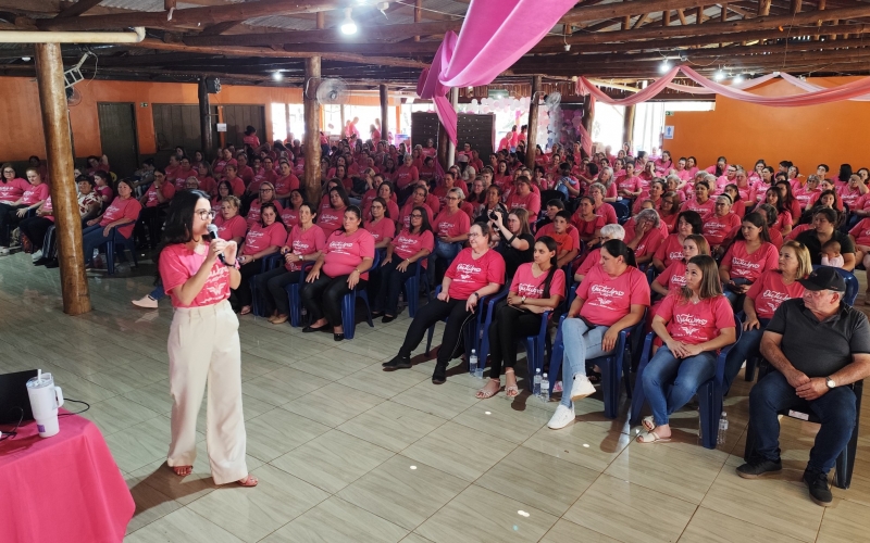Outubro Rosa em Porto Barreiro.