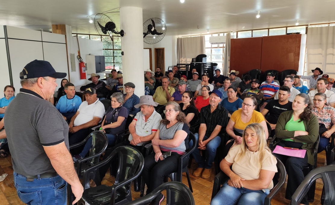 Audiência Pública referente à Implantação e Pavimentação Asfáltica.