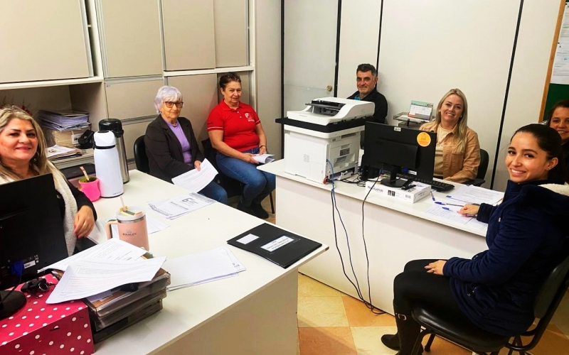 Pré Conferência Municipal dos Direitos da Pessoa Idosa é realizada em Porto Barreiro.